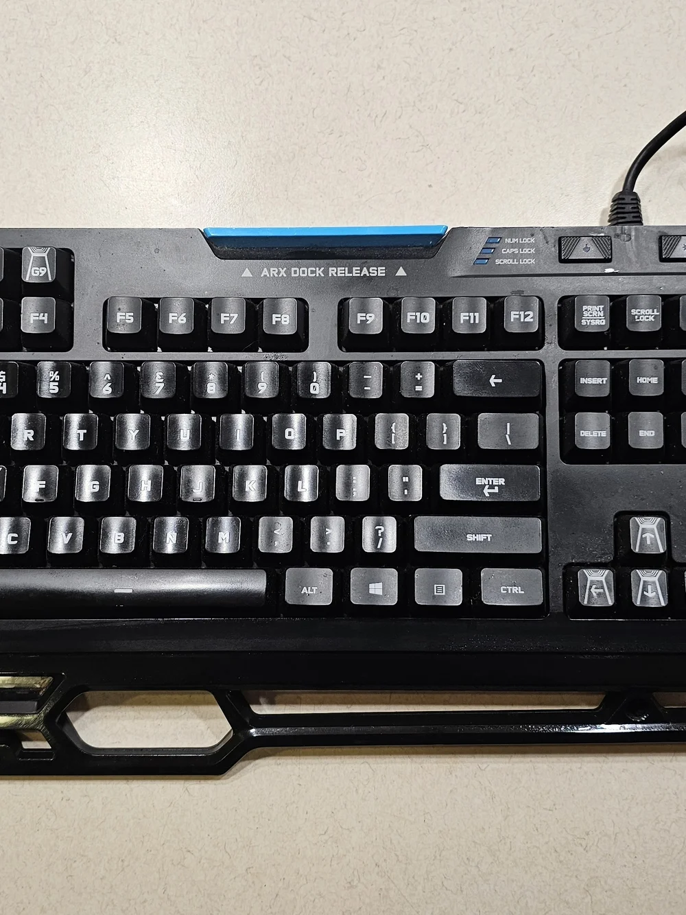 Logitech G910 ORION SPECTRUM Gaming Keyboard w/ Multicolor RGB Backlight - Black